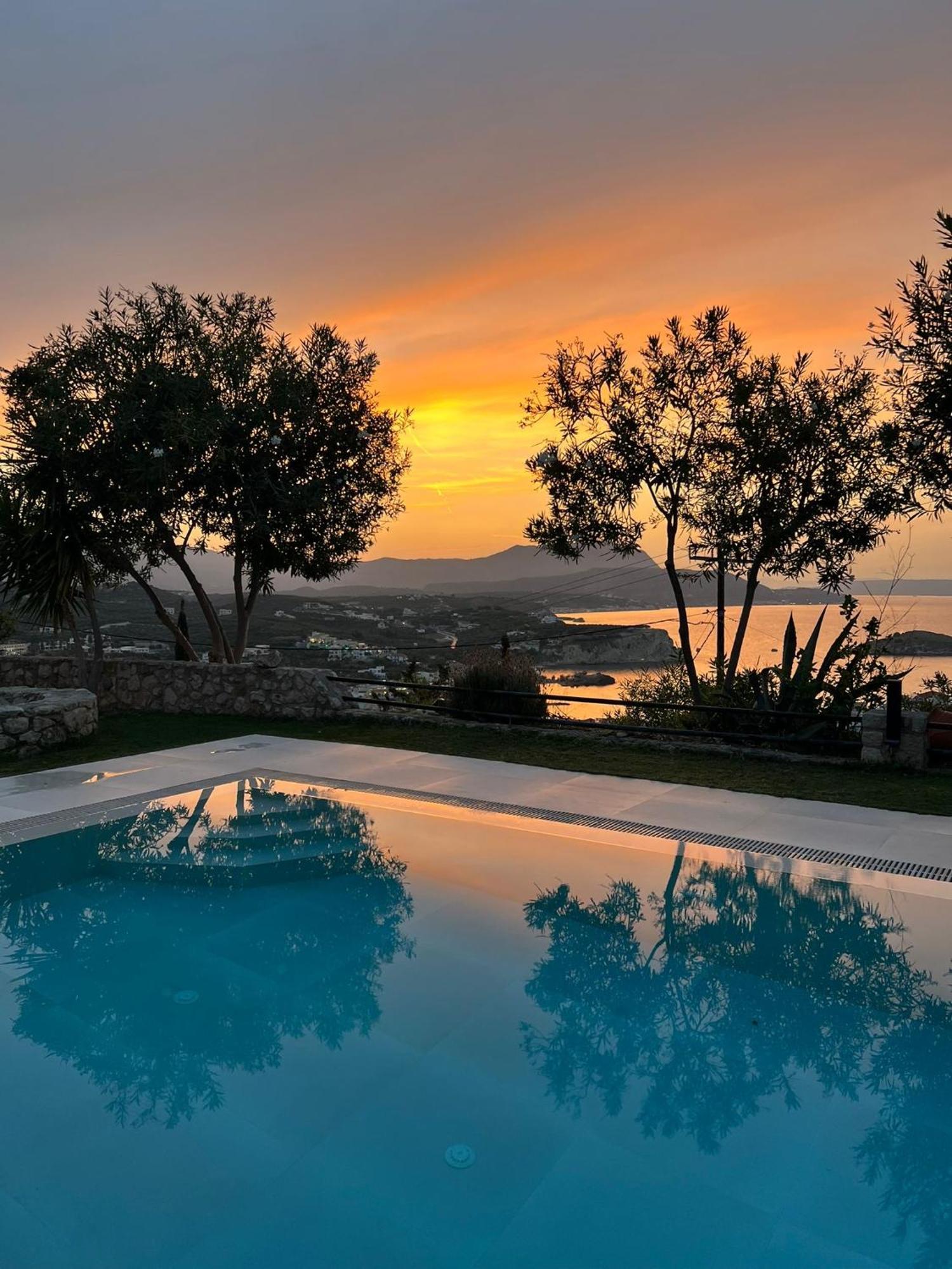 Shigaya Boutique Villa Plaka  Exterior foto