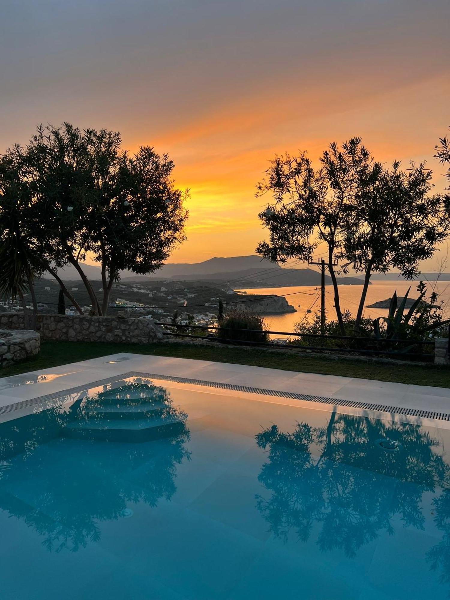 Shigaya Boutique Villa Plaka  Exterior foto